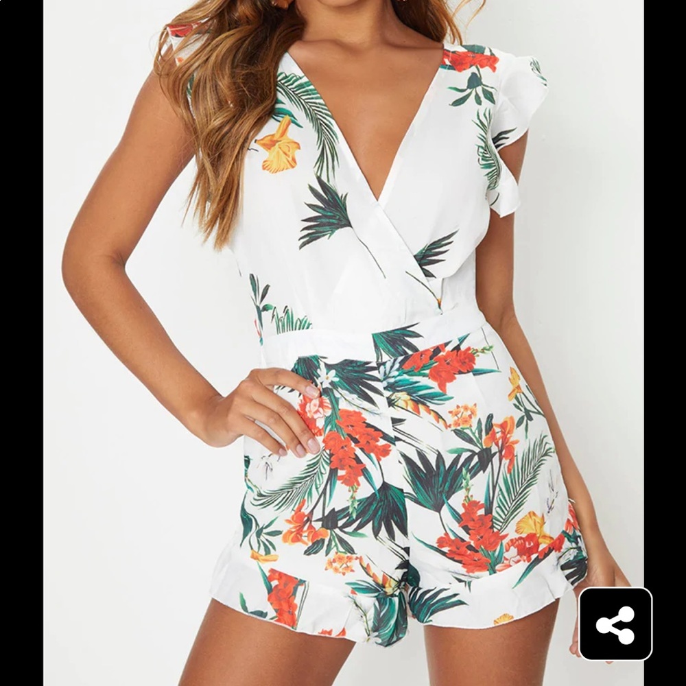 PrettyLittleThing Romper